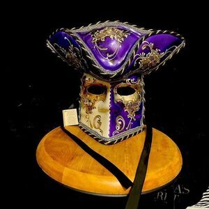 Maschera del galeone original hand painted mask. Purple silver gold & black